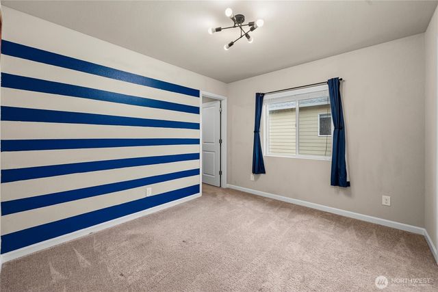 3327 Hydra Street NE, Lacey, WA 98516