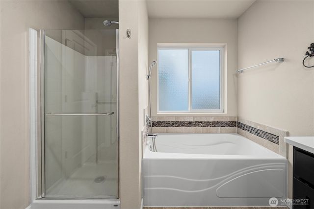 3327 Hydra Street NE, Lacey, WA 98516