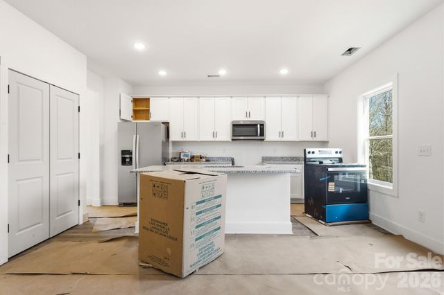 3004 Woodlands Creek Drive, Monroe, NC 28110