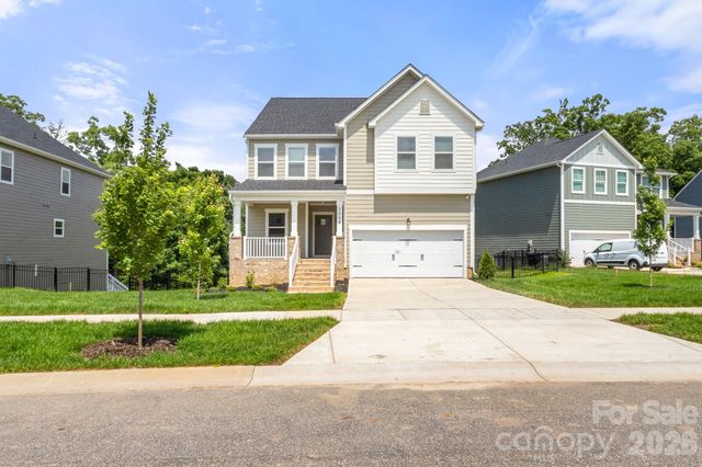 3004 Woodlands Creek Drive, Monroe, NC 28110