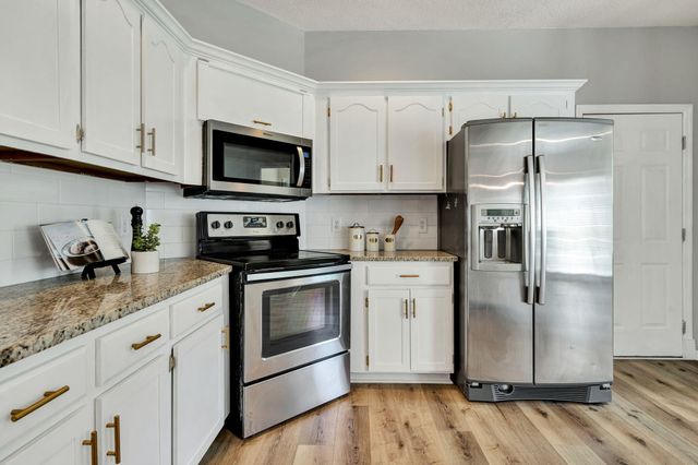 6806 Anchorage Lane, Hixson, TN 37343