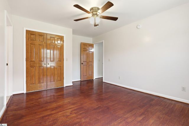 421 Hotrod Lane, Walhalla, SC 29691