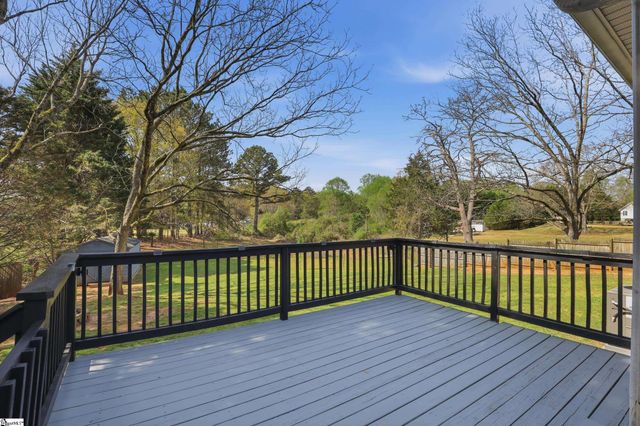 421 Hotrod Lane, Walhalla, SC 29691