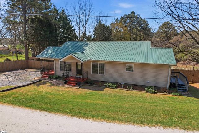 421 Hotrod Lane, Walhalla, SC 29691
