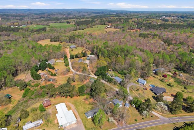 421 Hotrod Lane, Walhalla, SC 29691