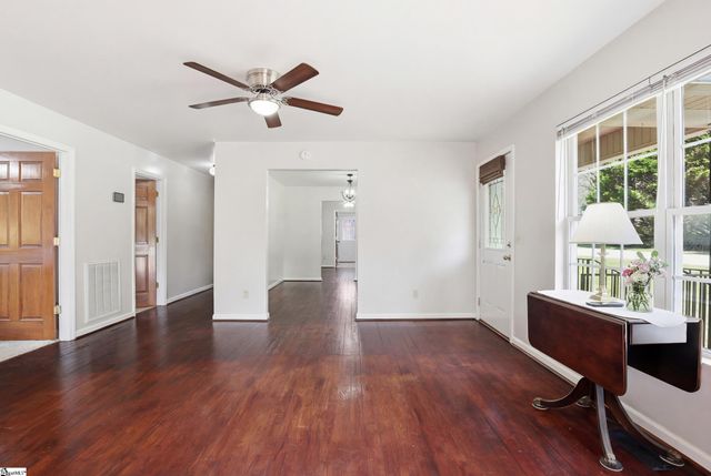 421 Hotrod Lane, Walhalla, SC 29691