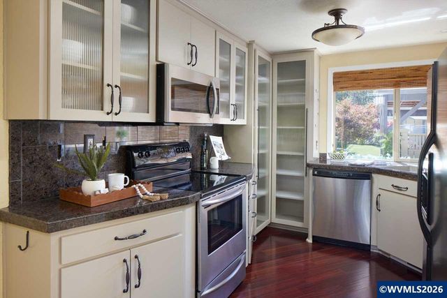 3367 NW Walnut Bl, Corvallis, OR 97330