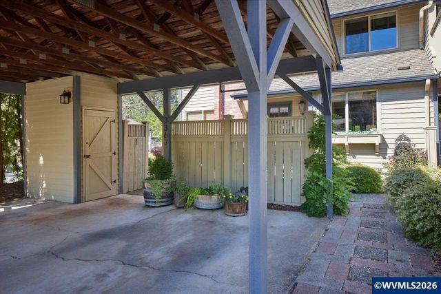 3367 NW Walnut Bl, Corvallis, OR 97330
