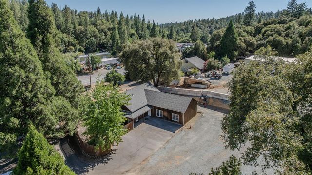 19555 State Highway 88, Pine Grove, CA 95665