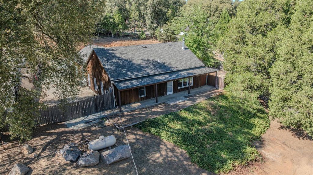 19555 State Highway 88, Pine Grove, CA 95665