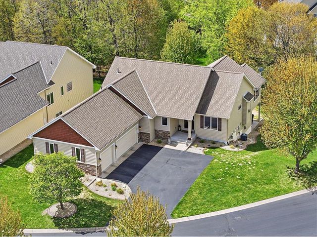 11825 Erskin Circle, Blaine, MN 55449