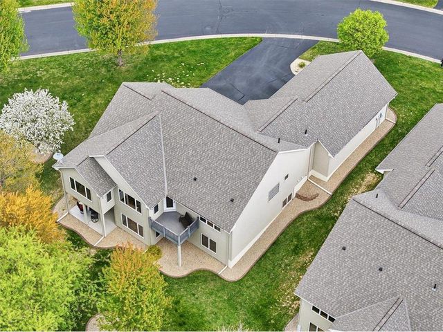 11825 Erskin Circle, Blaine, MN 55449