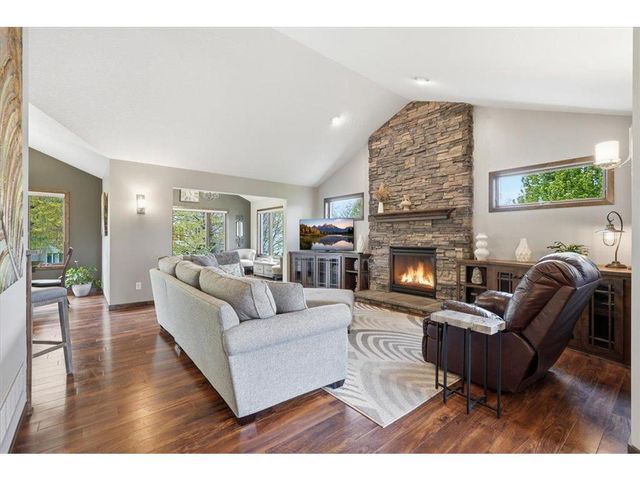 11825 Erskin Circle, Blaine, MN 55449