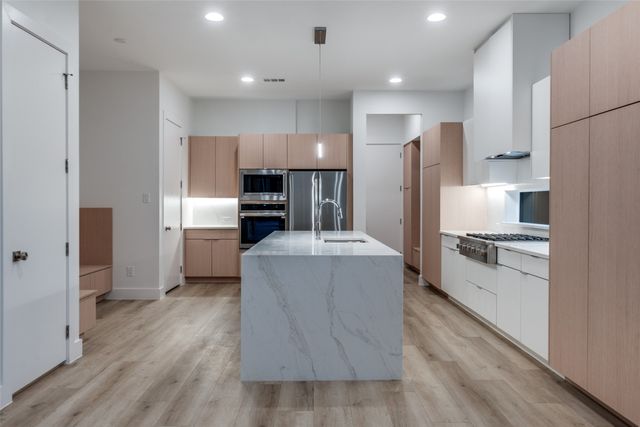 4515 Afton Street, Dallas, TX 75219