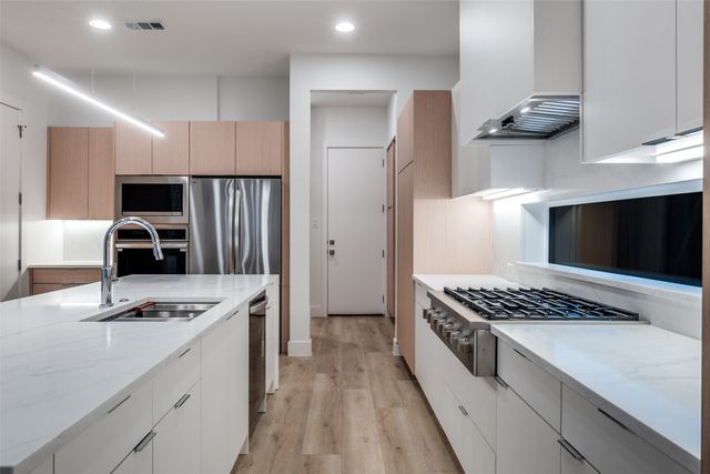 4515 Afton Street, Dallas, TX 75219