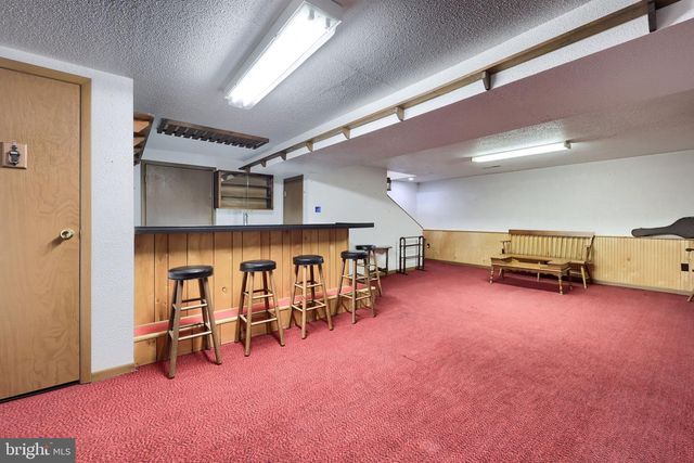 2765 NORTHVUE LN, York, PA 17408