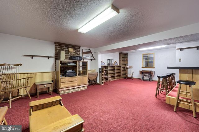 2765 NORTHVUE LN, York, PA 17408