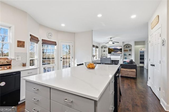 2332 Saint Kennedy Lane, Buford, GA 30518