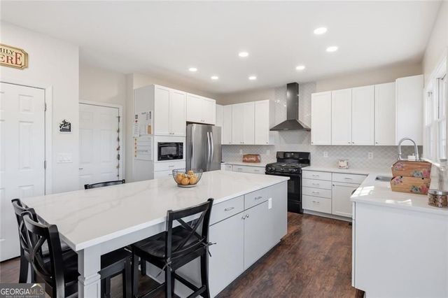 2332 Saint Kennedy Lane, Buford, GA 30518