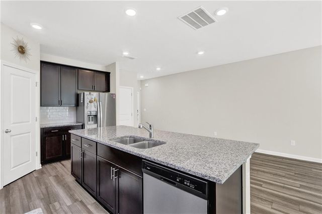 2699 Greenbelt Road, Snellville, GA 30078