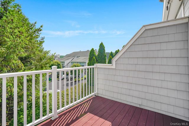 504 Southview Drive, Poughkeepsie, NY 12601
