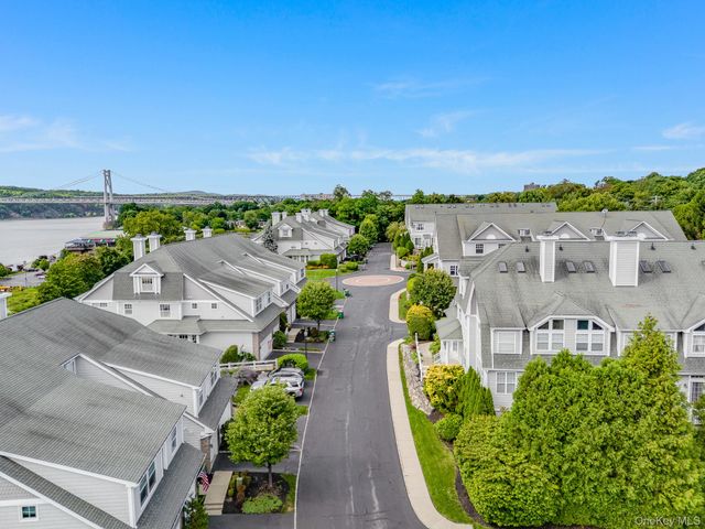 504 Southview Drive, Poughkeepsie, NY 12601