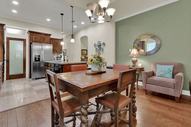 110 Timber Creek Court, Lindale, TX 75771