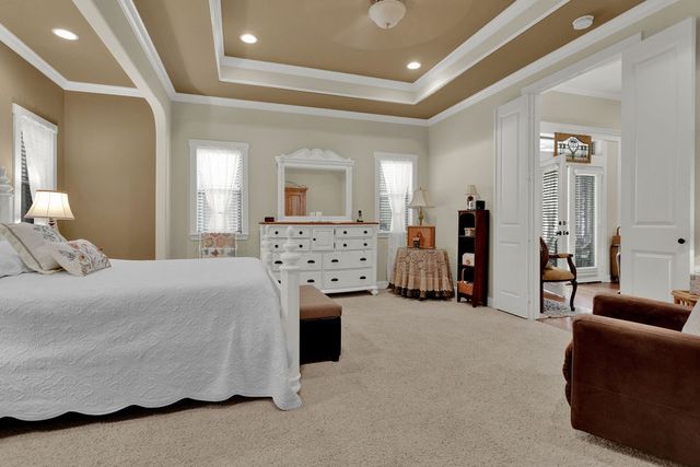 110 Timber Creek Court, Lindale, TX 75771