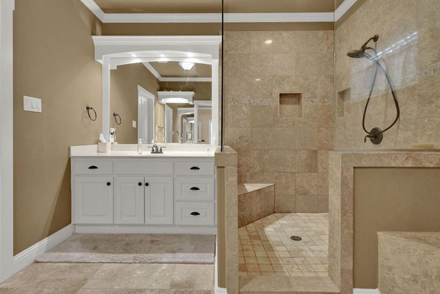 110 Timber Creek Court, Lindale, TX 75771