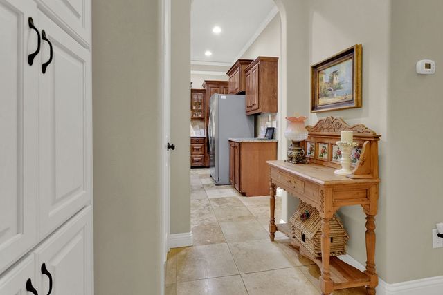 110 Timber Creek Court, Lindale, TX 75771