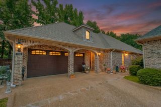 110 Timber Creek Court, Lindale, TX 75771