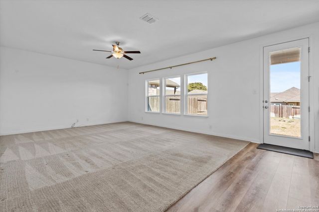 2056 Cowan, New Braunfels, TX 78132