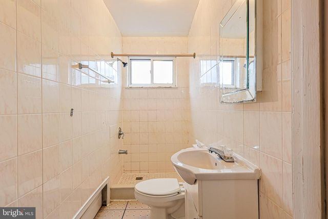 809 EARP ST, Philadelphia, PA 19147