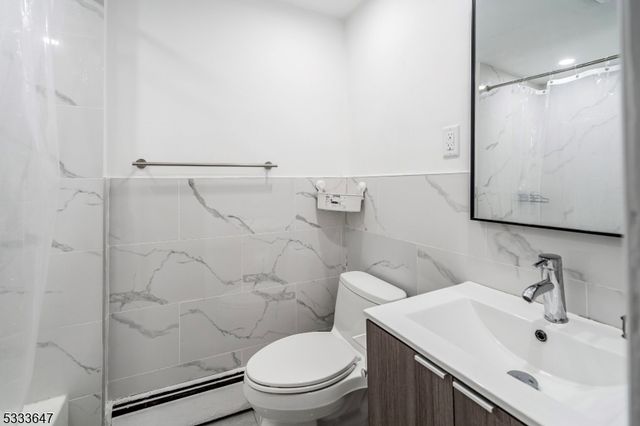 1315 Anderson Ave 32, Fort Lee Boro, NJ 07024