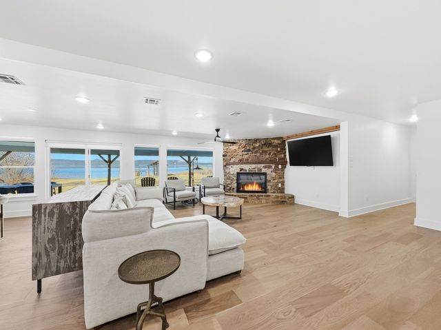 1031 Airport Road, Graford, TX 76449