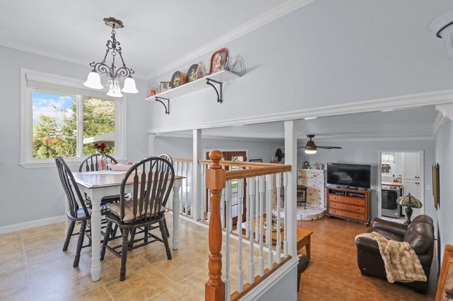 7036 Tucker Lane, Redding, CA 96002