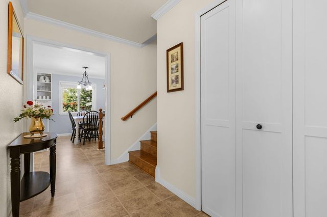 7036 Tucker Lane, Redding, CA 96002