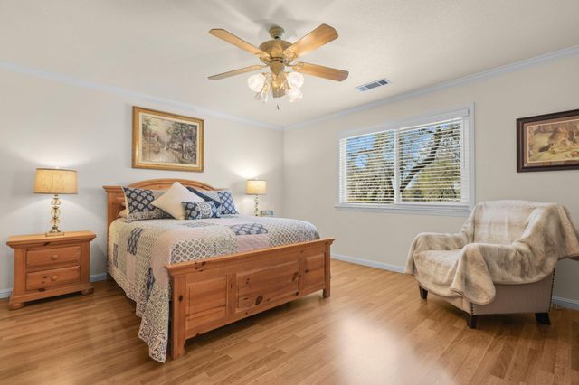 7036 Tucker Lane, Redding, CA 96002