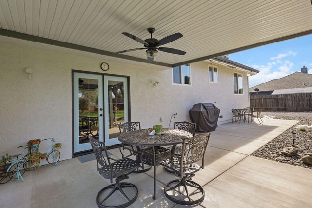 7036 Tucker Lane, Redding, CA 96002