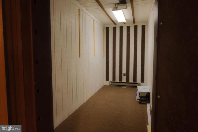 1052 CENTRE TPKE, Orwigsburg, PA 17961