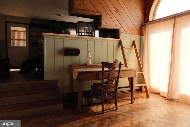 1052 CENTRE TPKE, Orwigsburg, PA 17961