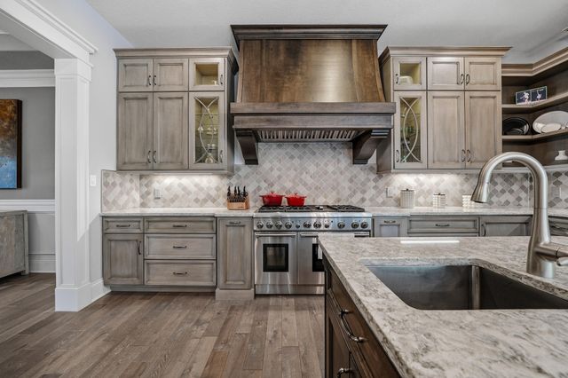 3704 Elio Way, Valparaiso, IN 46385