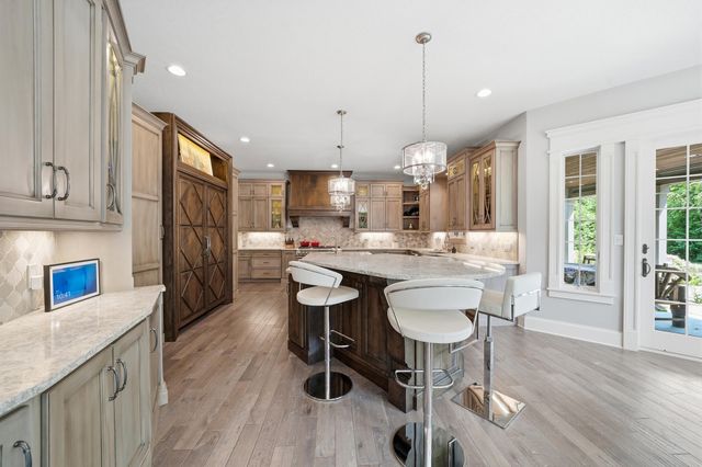 3704 Elio Way, Valparaiso, IN 46385
