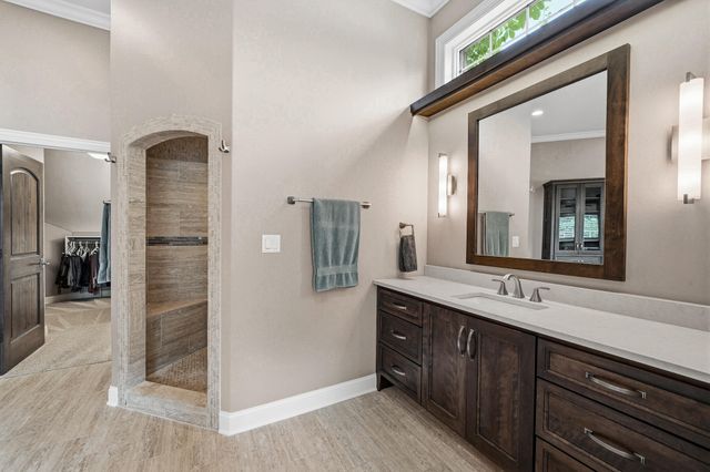 3704 Elio Way, Valparaiso, IN 46385