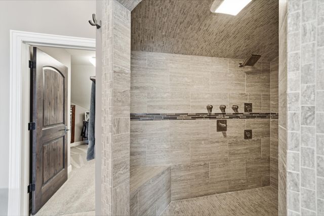3704 Elio Way, Valparaiso, IN 46385