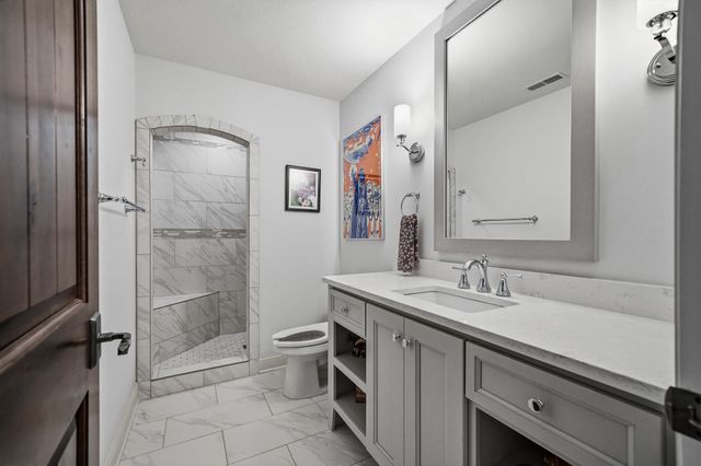 3704 Elio Way, Valparaiso, IN 46385