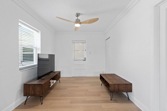 1517 NW 12th Avenue, Fort Lauderdale, FL 33311