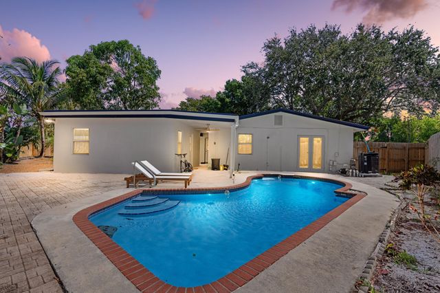 1517 NW 12th Avenue, Fort Lauderdale, FL 33311