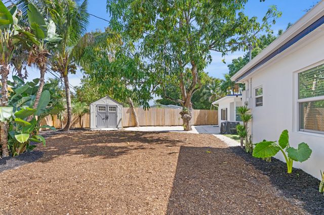 1517 NW 12th Avenue, Fort Lauderdale, FL 33311
