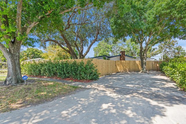 1517 NW 12th Avenue, Fort Lauderdale, FL 33311